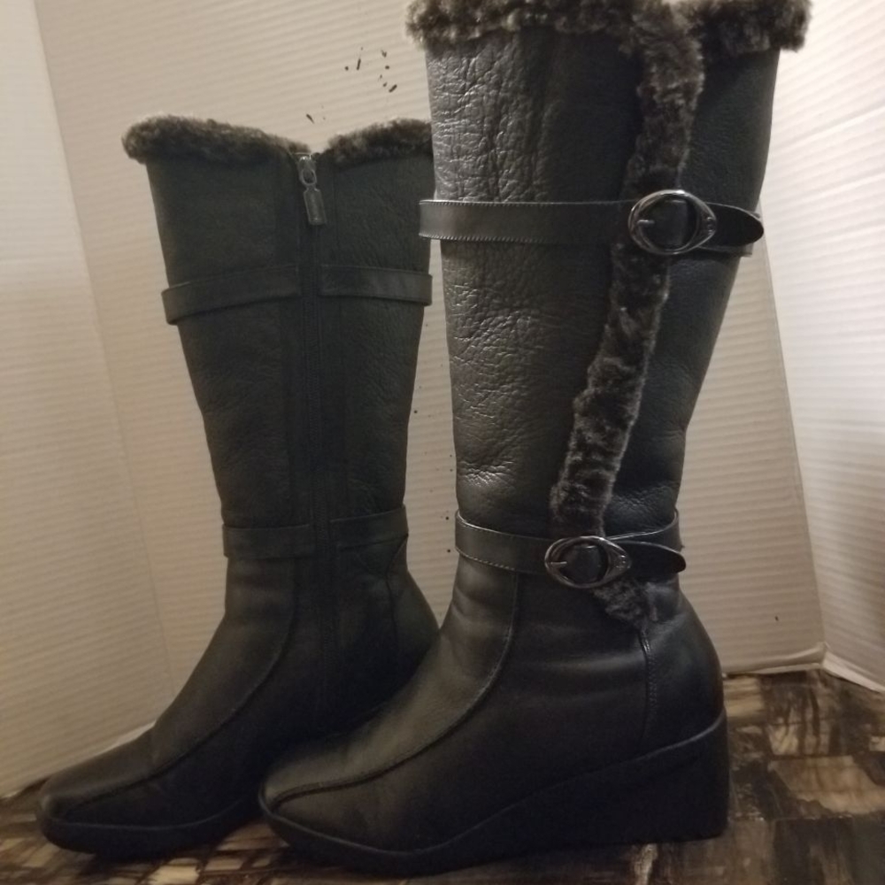 Women's Blondo Waterproof High Knee Boots Size 6
